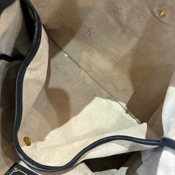 Prada Vintage Vitello Daino Leather Tote Bag - Picture 14 of 16